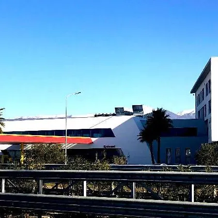 Ξενοδοχείο Europa Park **** Bushnesh